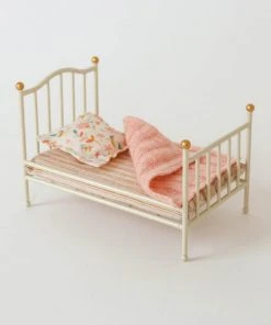 Maileg Vintage Bed For Mice - Off White