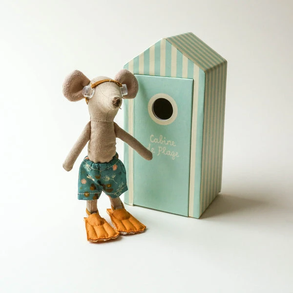 Maileg Beach Mice - Big Brother In Cabin De Plage Toy 2 Maileg Beach Mice - Big Brother In Cabin De Plage Toy