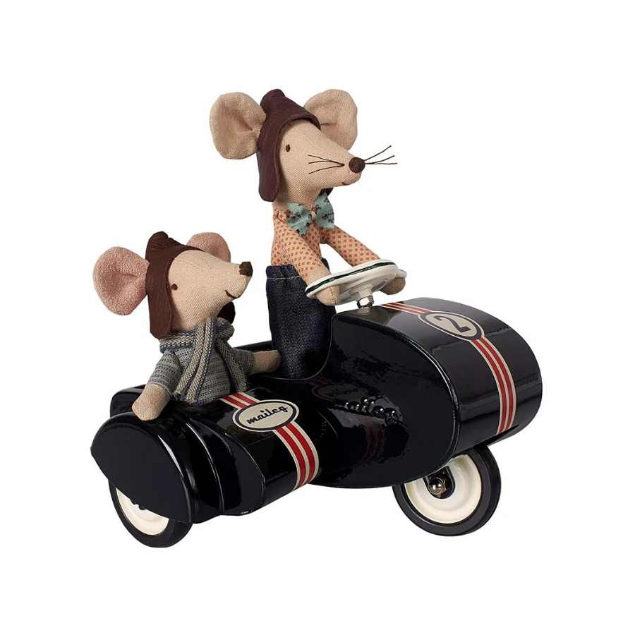 Maileg Maileg Racer Dad 1 Maileg Maileg Racer Dad