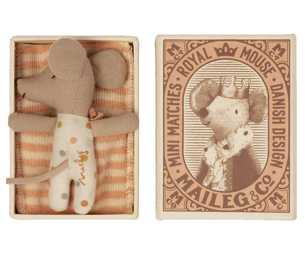 Maileg Baby Mouse Sleepy/wakey In Matchbox - Girl 1 Maileg Baby Mouse Sleepy/wakey In Matchbox - Girl