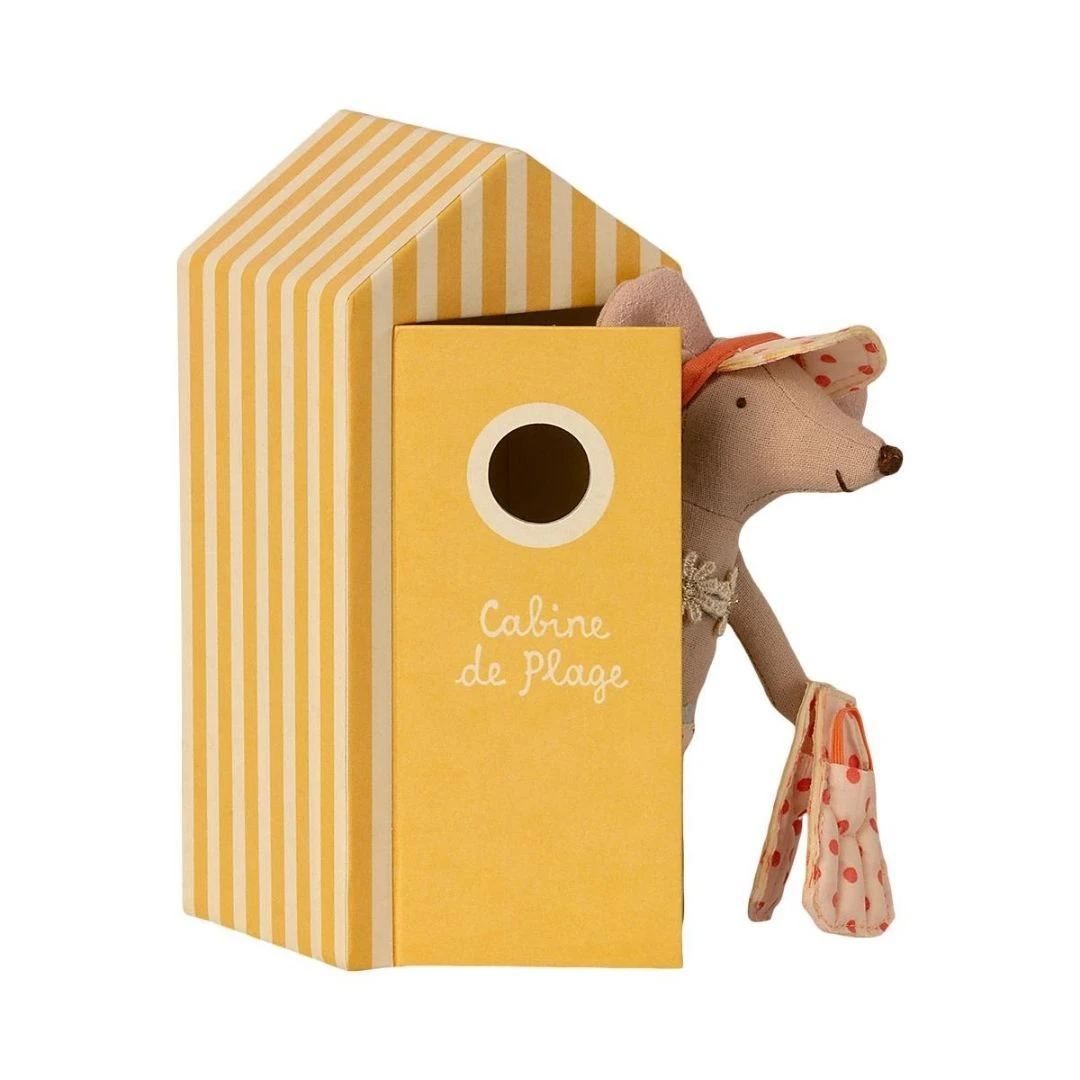 Maileg Beach Mice Big Sister In Cabin De Plage 1 Maileg Beach Mice Big Sister In Cabin De Plage