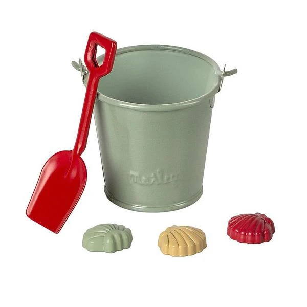 Maileg Beach Set Shovel Bucket Shells 1 Maileg Beach Set Shovel Bucket Shells