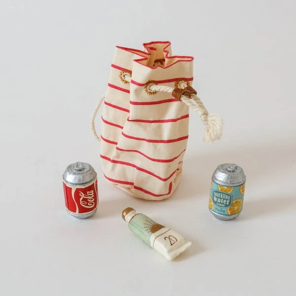 Maileg Beach Bag With Essentials For Mice 2 Maileg Beach Bag With Essentials For Mice