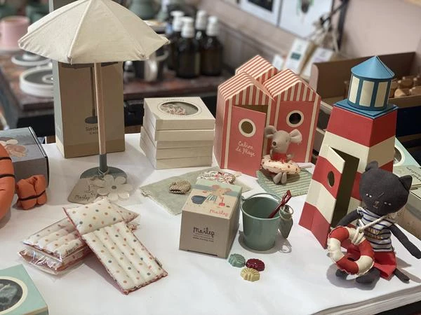 Maileg Beach Collection Cabin De Plage Little Brother Mice 2 Maileg Beach Collection Cabin De Plage Little Brother Mice