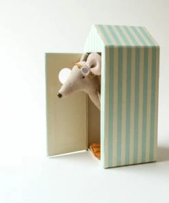 Maileg Beach Mice - Big Brother In Cabin De Plage Toy 6 Maileg Beach Mice - Big Brother In Cabin De Plage Toy