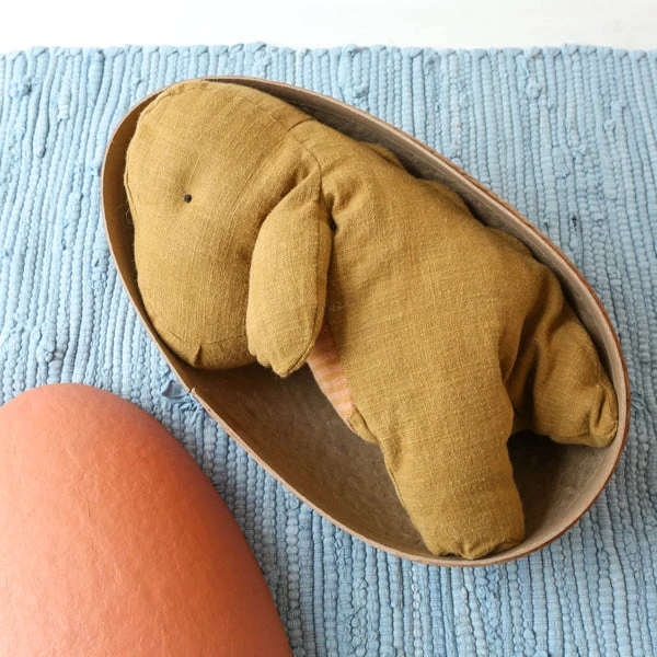 Maileg Dinosaur 'gantosaurus' In Egg Toy - Medium 4 Maileg Dinosaur 'gantosaurus' In Egg Toy - Medium