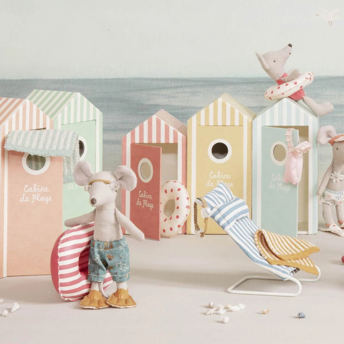 Maileg Cabina De Playa Con Hermana Pequeña 4 Maileg Cabina De Playa Con Hermana Pequeña