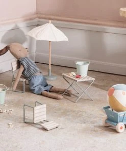 Maileg Miniature Sunshade for Mice 7 Maileg Miniature Sunshade for Mice