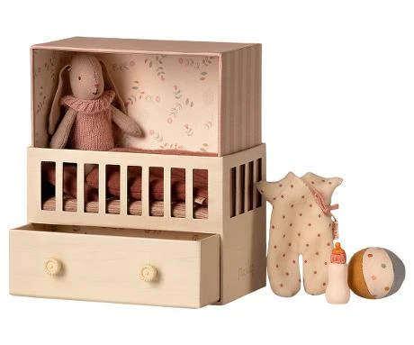Maileg Baby Room With Micro Bunny 1 Maileg Baby Room With Micro Bunny