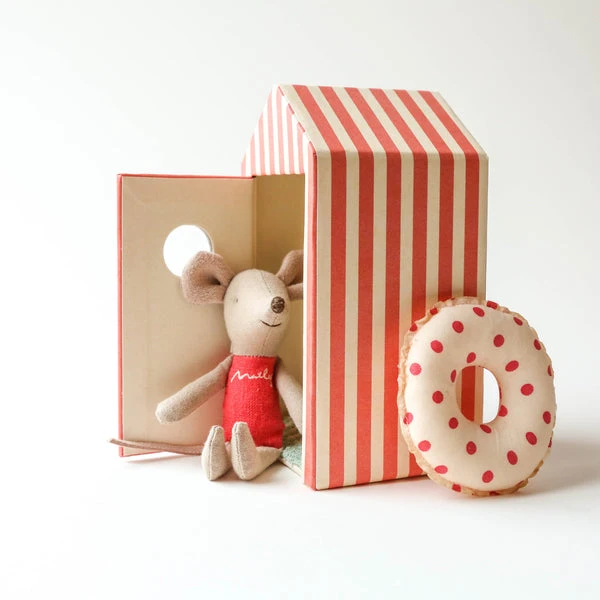 Maileg Beach Mice - Little Sister In Cabin De Plage Toy 3 Maileg Beach Mice - Little Sister In Cabin De Plage Toy