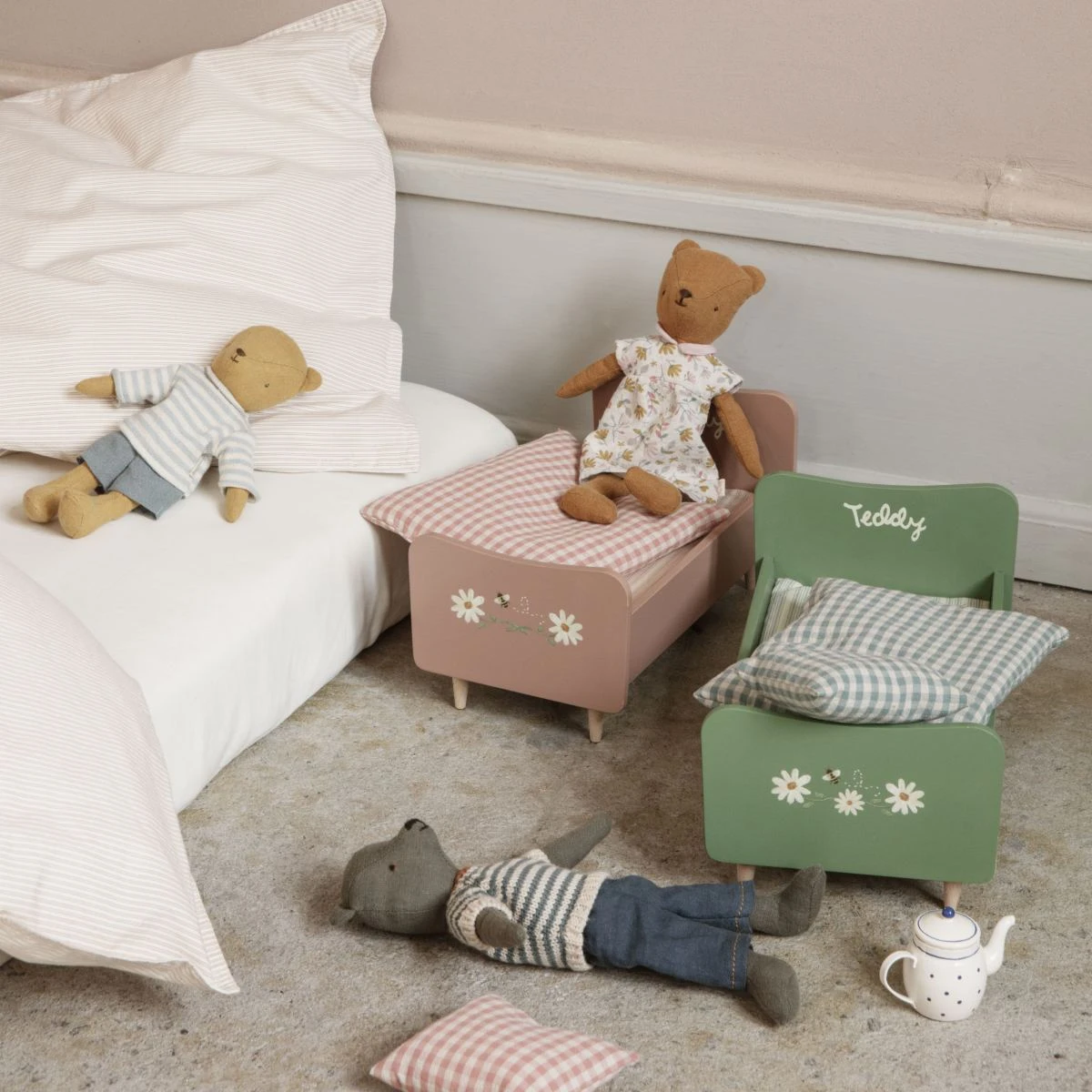 Maileg Letto Rosa Per Orsetto Mamma 2 Maileg Letto Rosa Per Orsetto Mamma