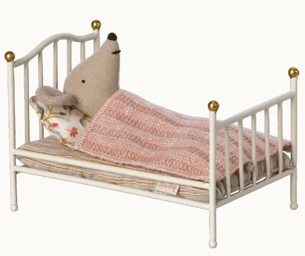 Maileg Vintage Bed 1 Maileg Vintage Bed