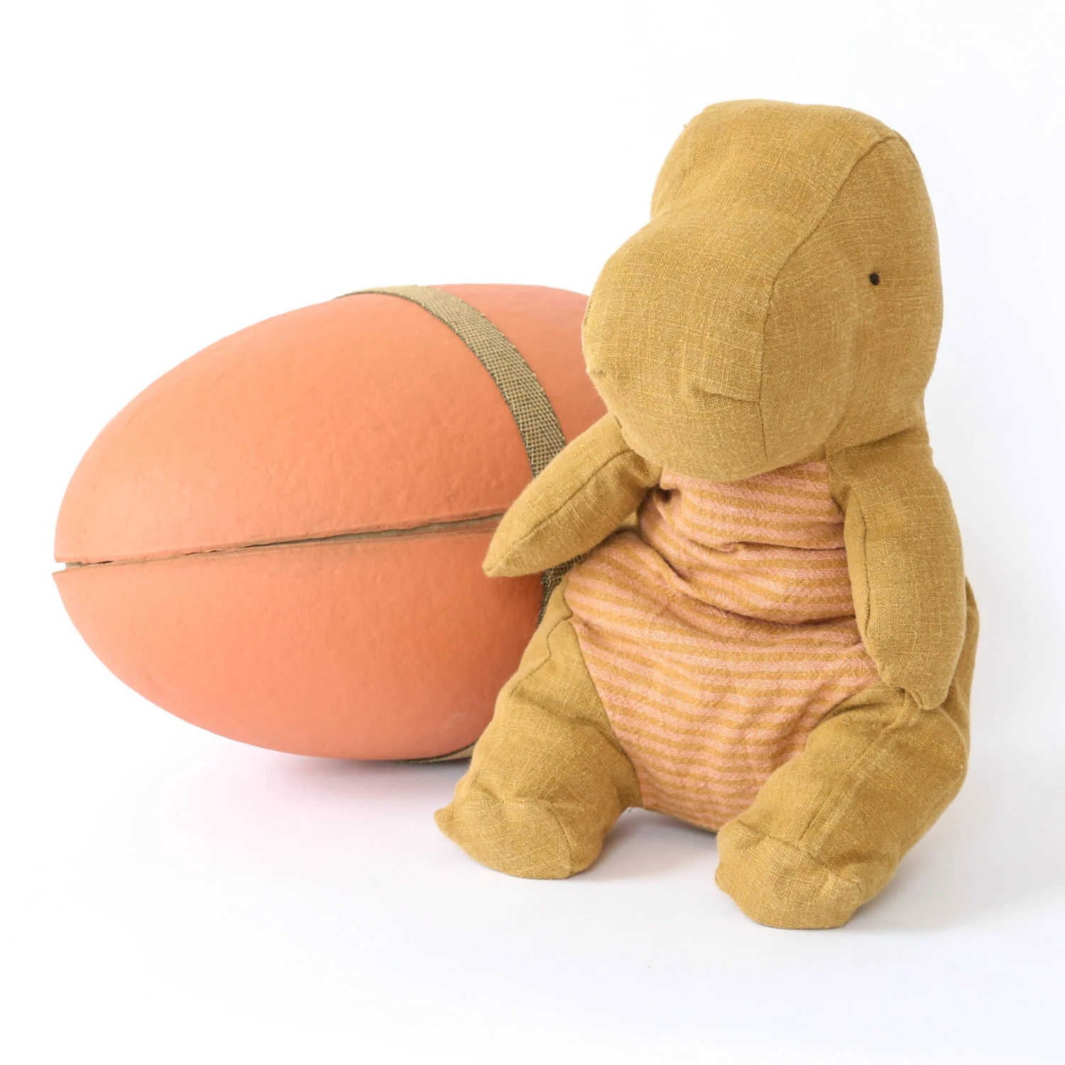 Maileg Dinosaur 'gantosaurus' In Egg Toy - Medium 10 Maileg Dinosaur 'gantosaurus' In Egg Toy - Medium