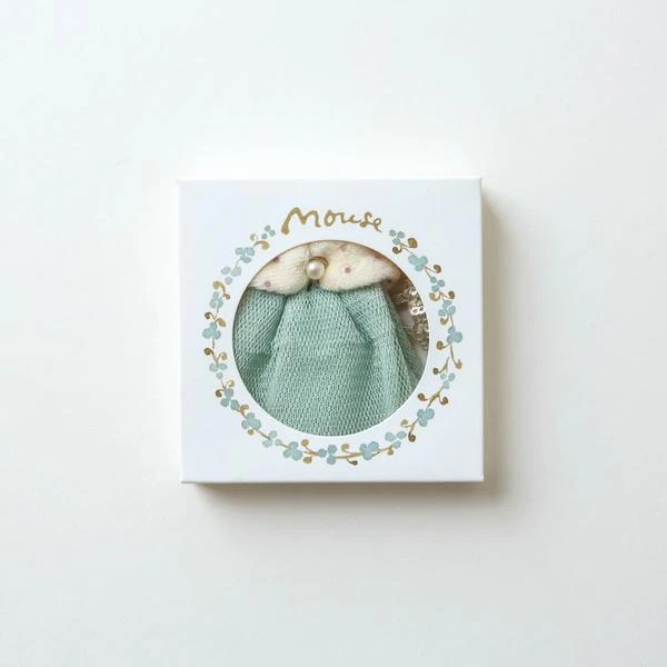 Maileg Queen Clothes For Mom Mouse 1 Maileg Queen Clothes For Mom Mouse