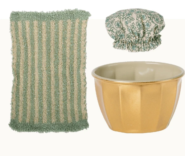 Maileg Wellness Mouse, Big Sister 2 Maileg Wellness Mouse, Big Sister