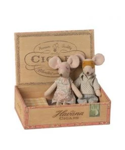 Maileg Mum Dad Mice In Cigarbox