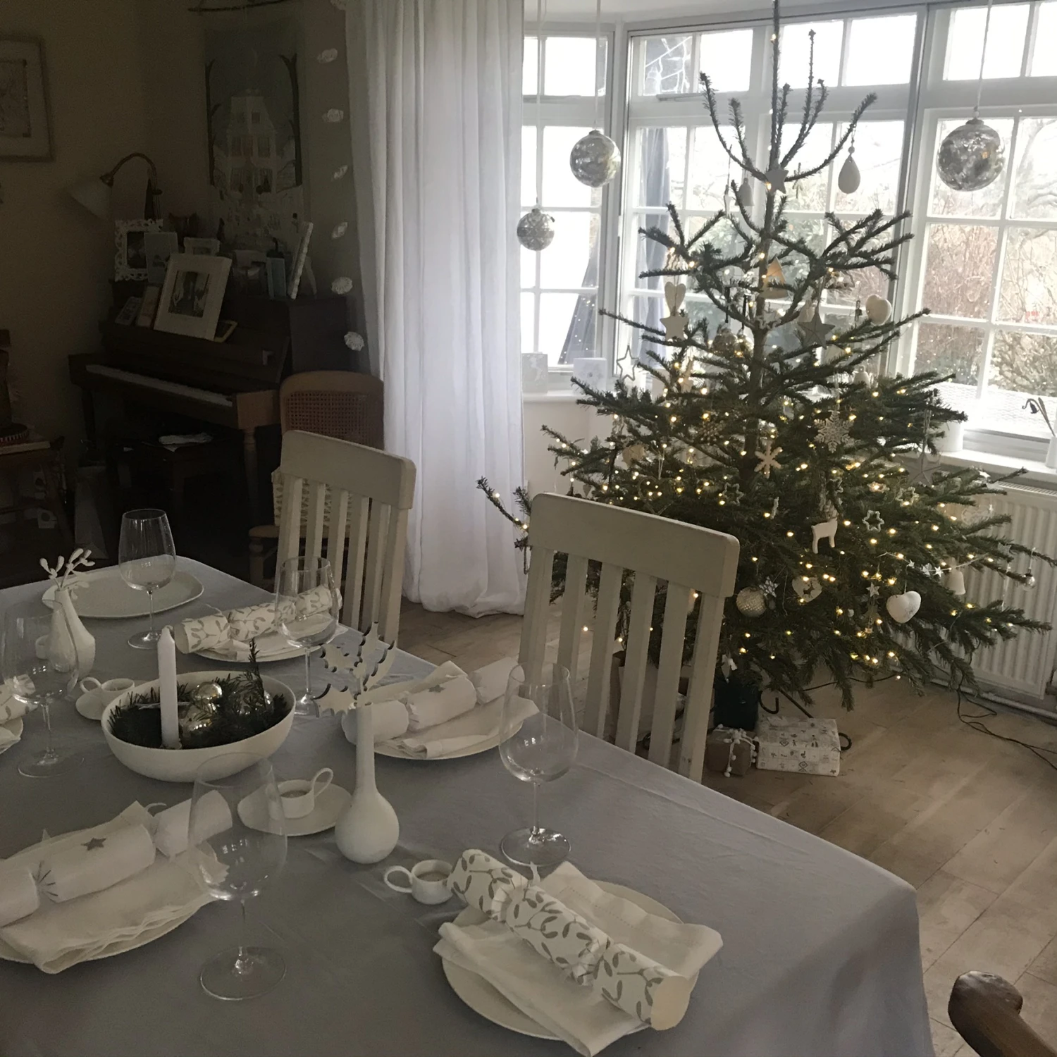 Maileg Days of December Giftwrap - 10 Meter Roll 5 Maileg Days of December Giftwrap - 10 Meter Roll