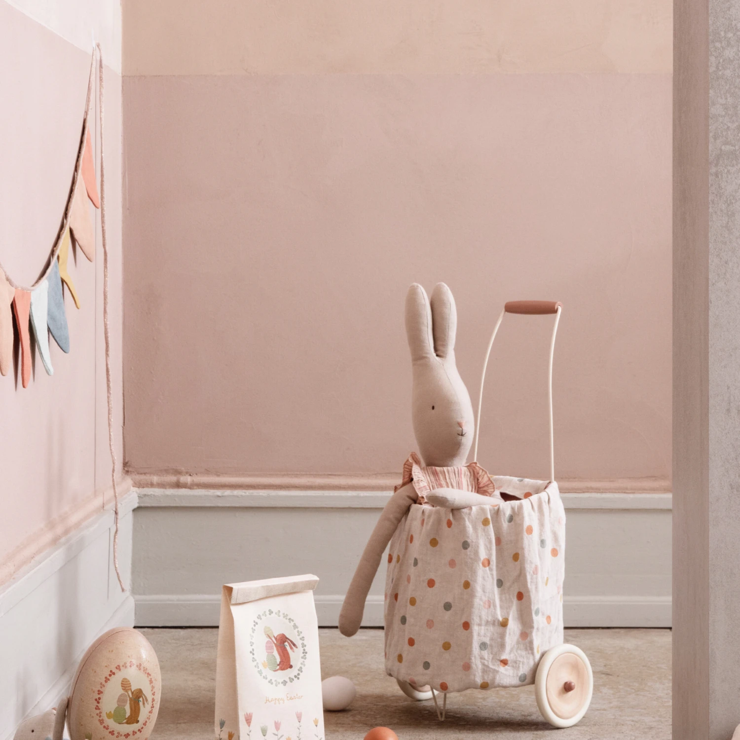 Maileg Trolley - Multi Dots - Rose 2 Maileg Trolley - Multi Dots - Rose