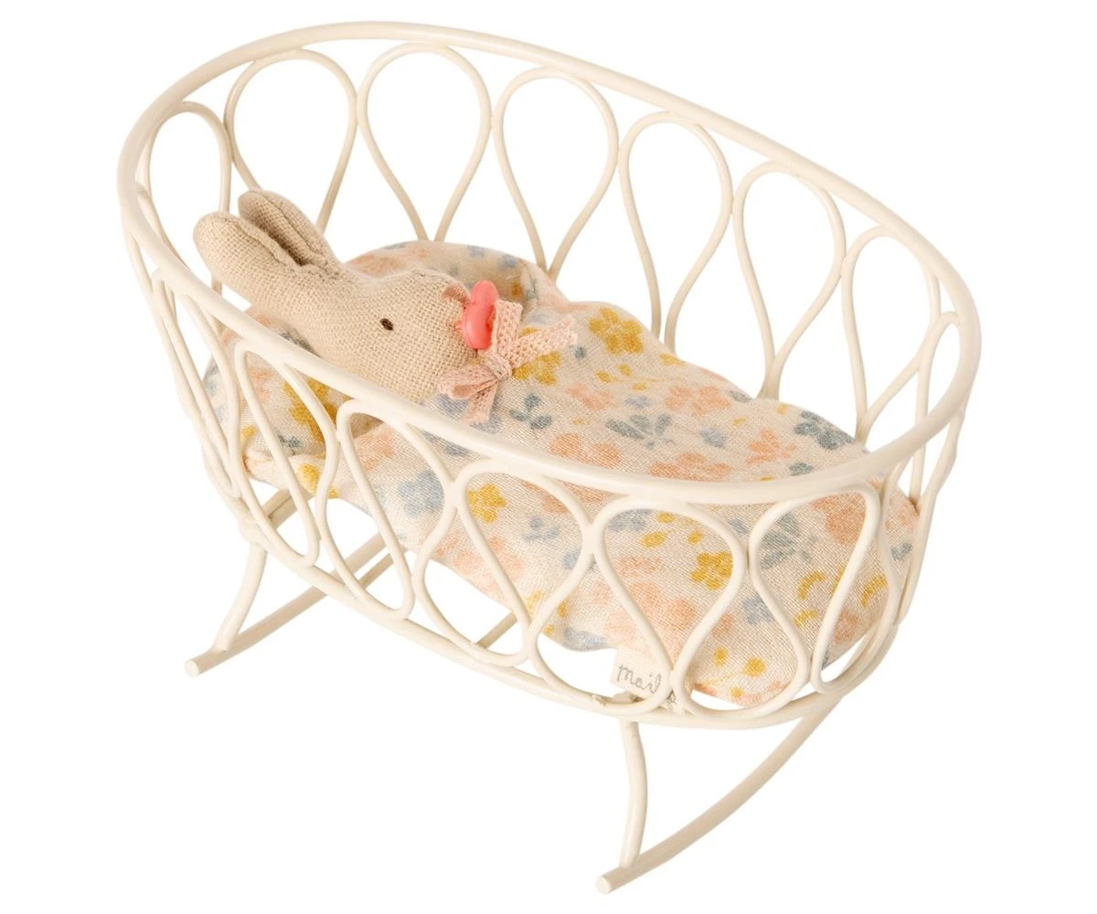 Maileg Off White Cradle Sleeping Bag 2 Maileg Off White Cradle Sleeping Bag