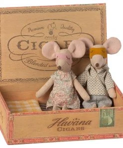 Maileg Mom and Dad Mice in a Box Toy