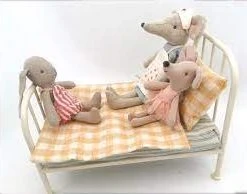 Maileg Vintage Bed Teddy Junior 5 Maileg Vintage Bed Teddy Junior