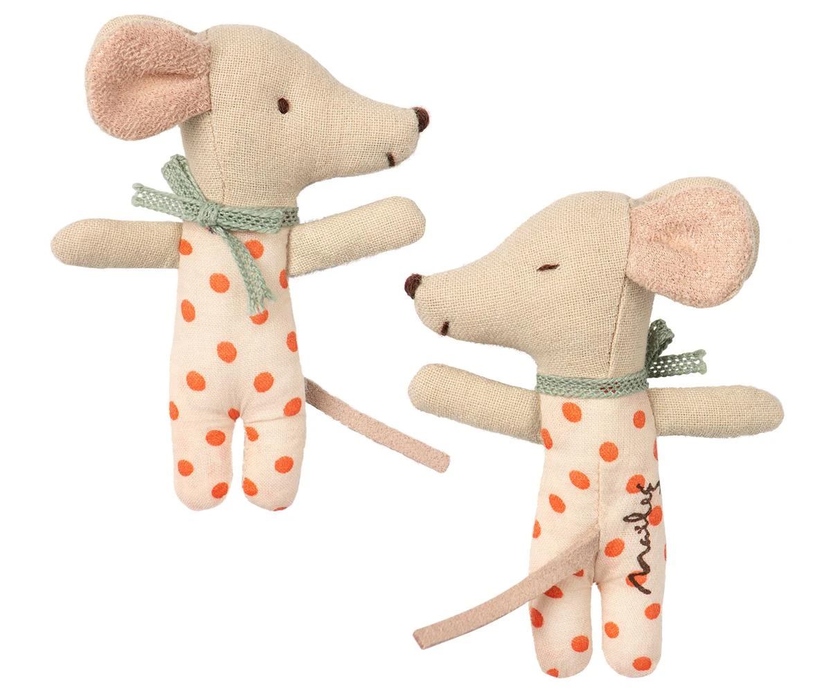 Maileg Baby Girl Mouse in a Match Box 2 Maileg Baby Girl Mouse in a Match Box