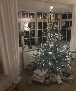 Maileg Days of December Giftwrap - 10 Meter Roll 7 Maileg Days of December Giftwrap - 10 Meter Roll