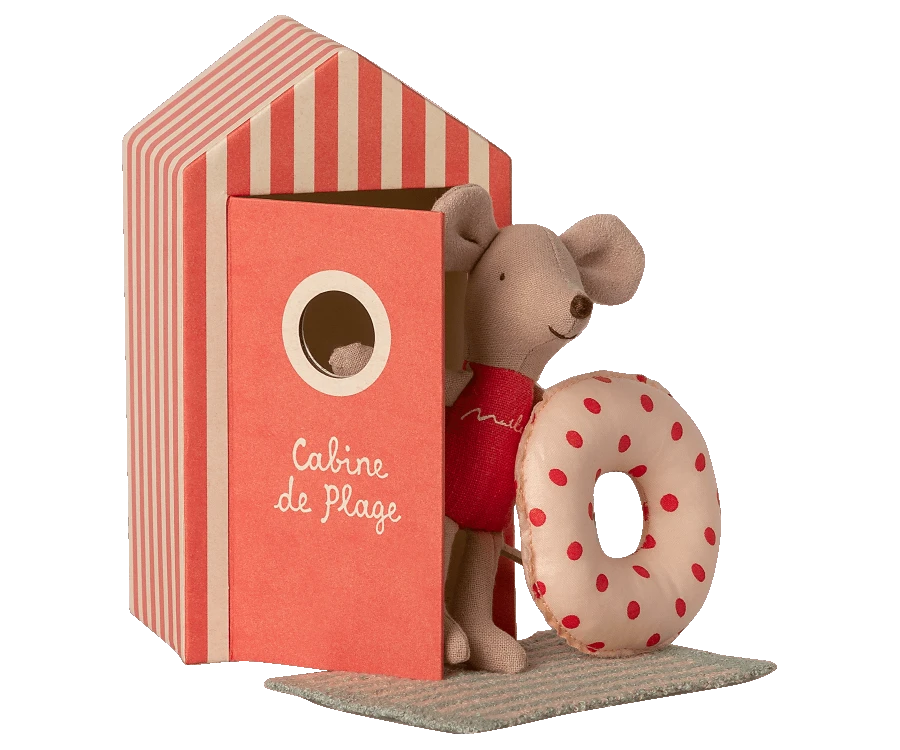 Maileg Beach Mice Little Sister Toy in Cabin De Plage 2 Maileg Beach Mice Little Sister Toy in Cabin De Plage