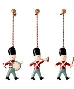 Maileg Metal Ornaments in Matchbox 3 Guards