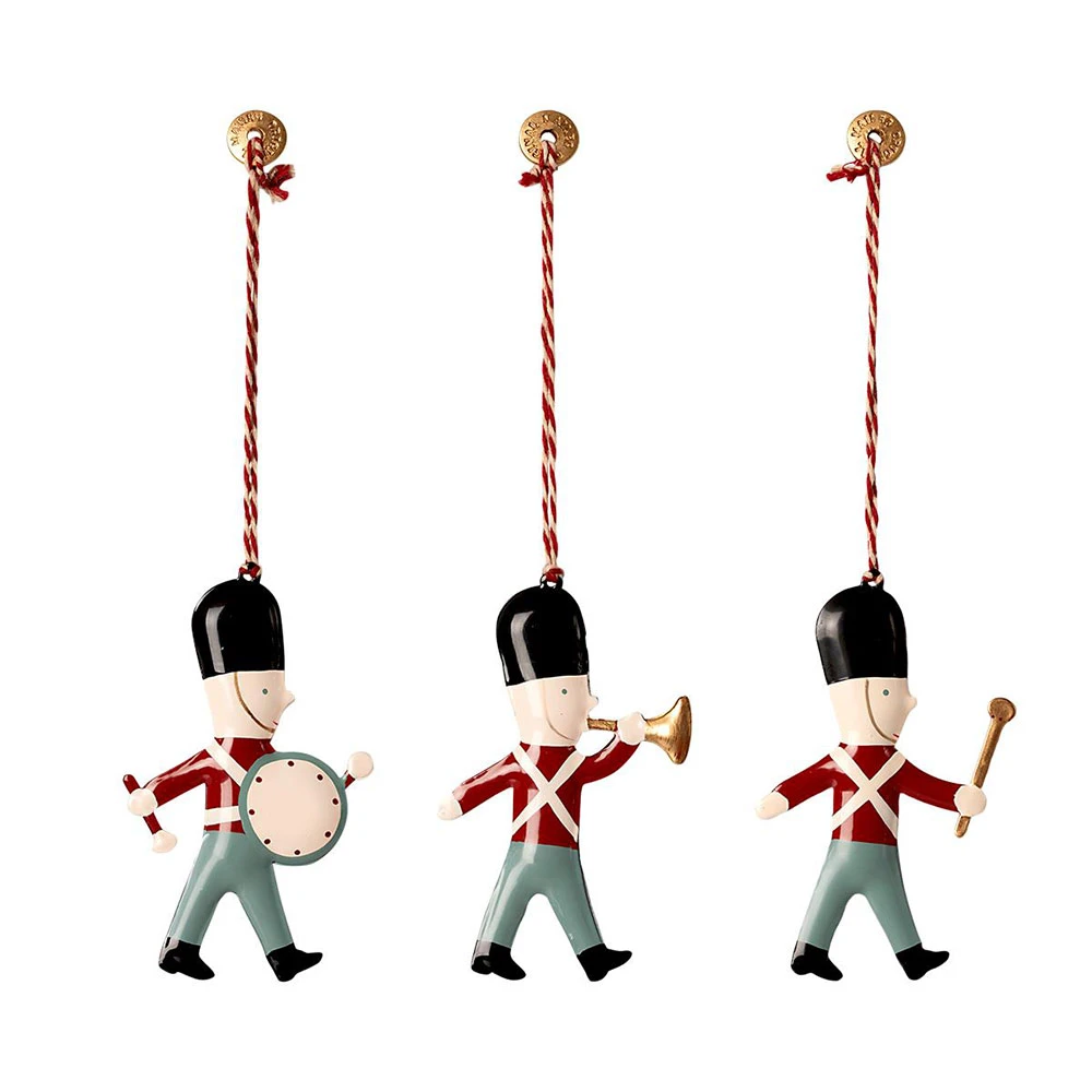 Maileg Metal Ornaments in Matchbox 3 Guards 1 Maileg Metal Ornaments in Matchbox 3 Guards