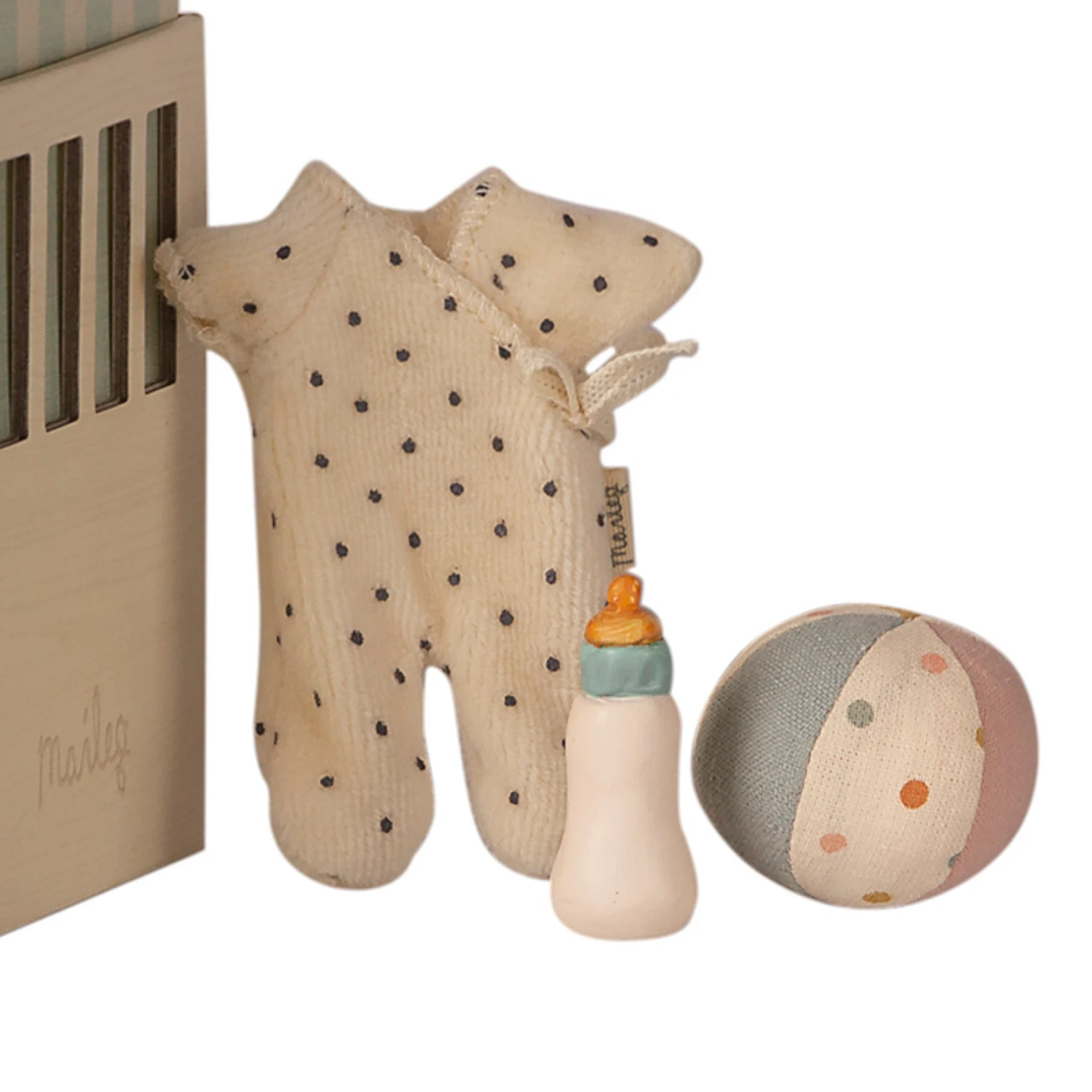 Maileg Baby Room Set with Micro Rabbit - Mint Blue 5 Maileg Baby Room Set with Micro Rabbit - Mint Blue