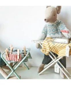 Maileg Mint Metal Clothesline with Tongs