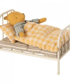 Maileg Vintage Bed Teddy Junior