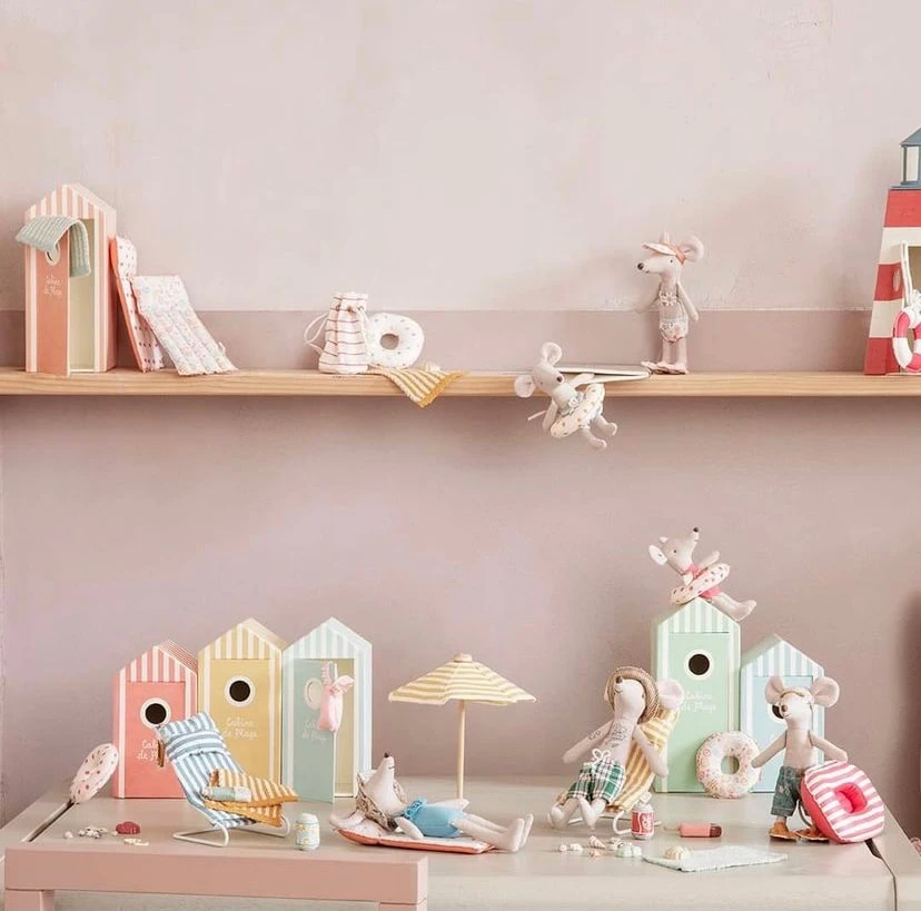 Maileg Little Sister Mouse In Her Beach Cabin Toy 4 Maileg Little Sister Mouse In Her Beach Cabin Toy